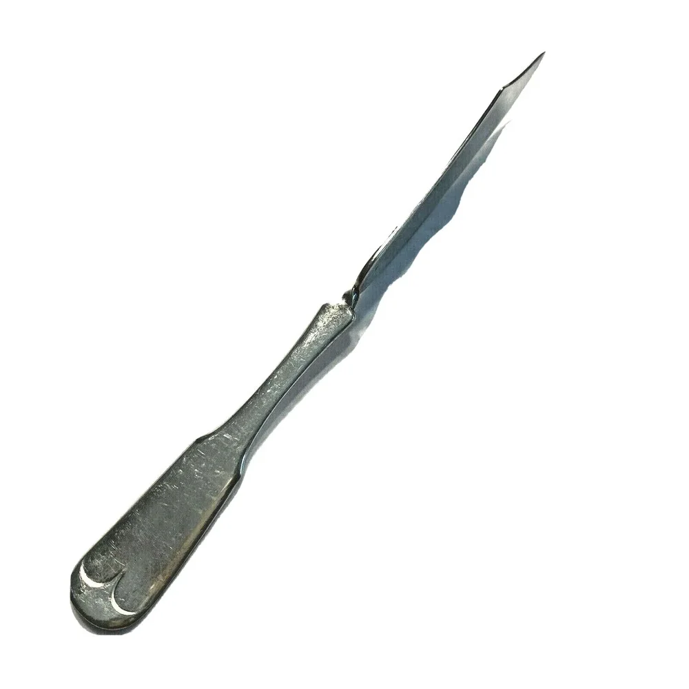 Vintage silver plated twisted handle butter knife spreader hallmark W flatware
